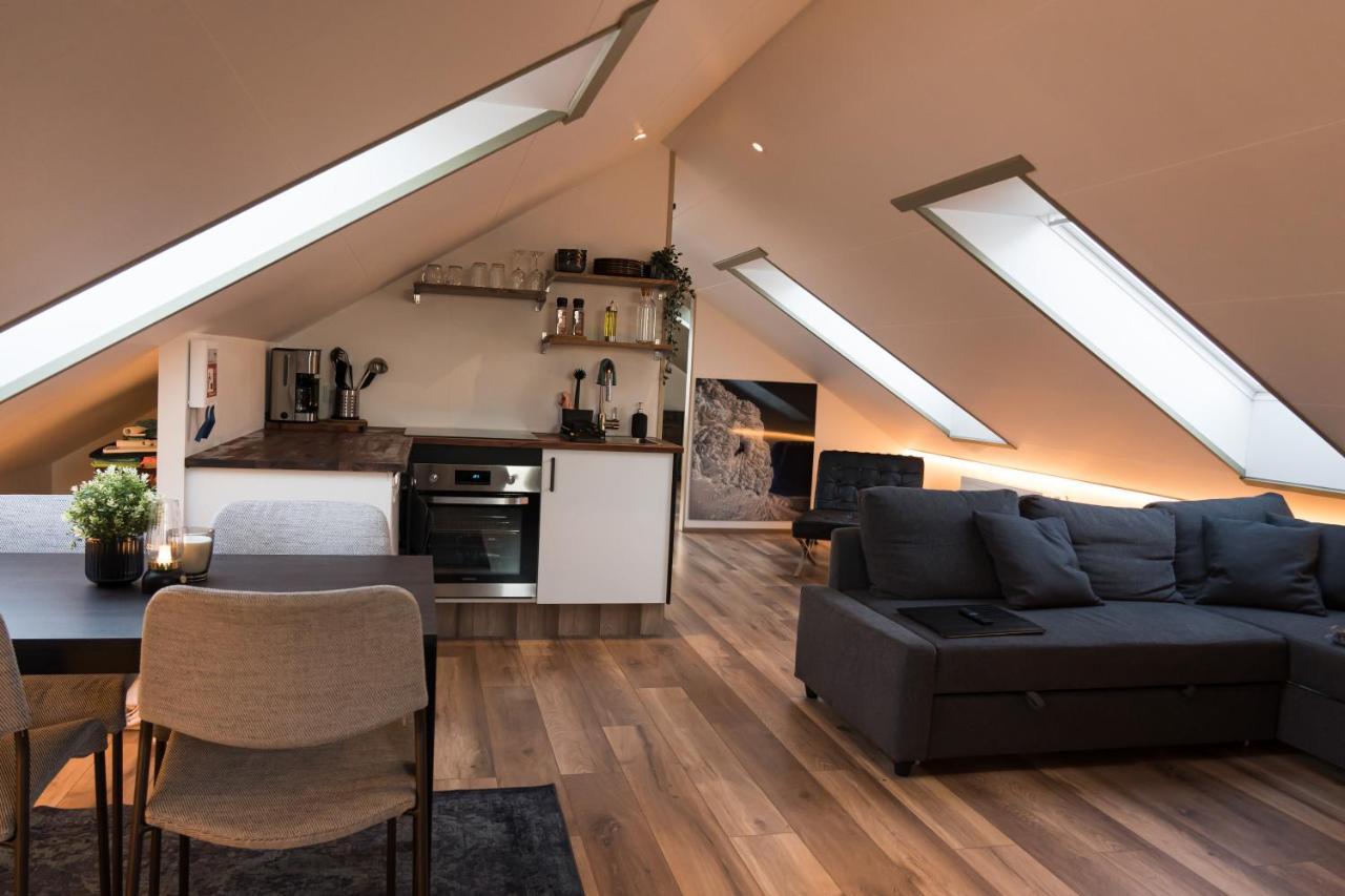 Scenic Penthouse - Ocean View & Skylight Windows Lägenhet Siglufjordur Exteriör bild